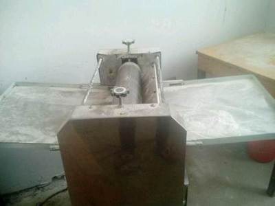 亳州渦陽(yáng)縣雞蛋餅機(jī)器與技術(shù)轉(zhuǎn)讓服務(wù)